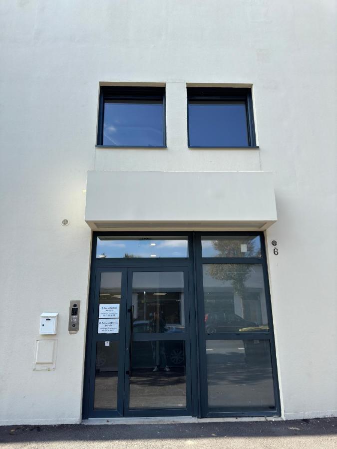 L'Emperador Apartment Reims Bagian luar foto
