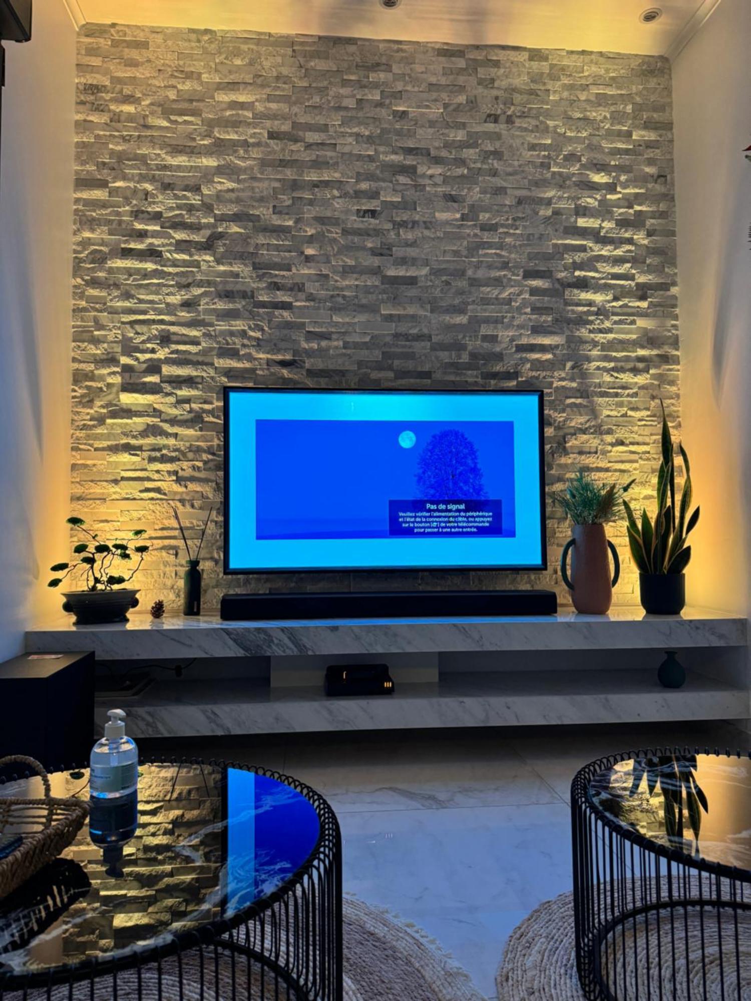 L'Emperador Apartment Reims Bagian luar foto