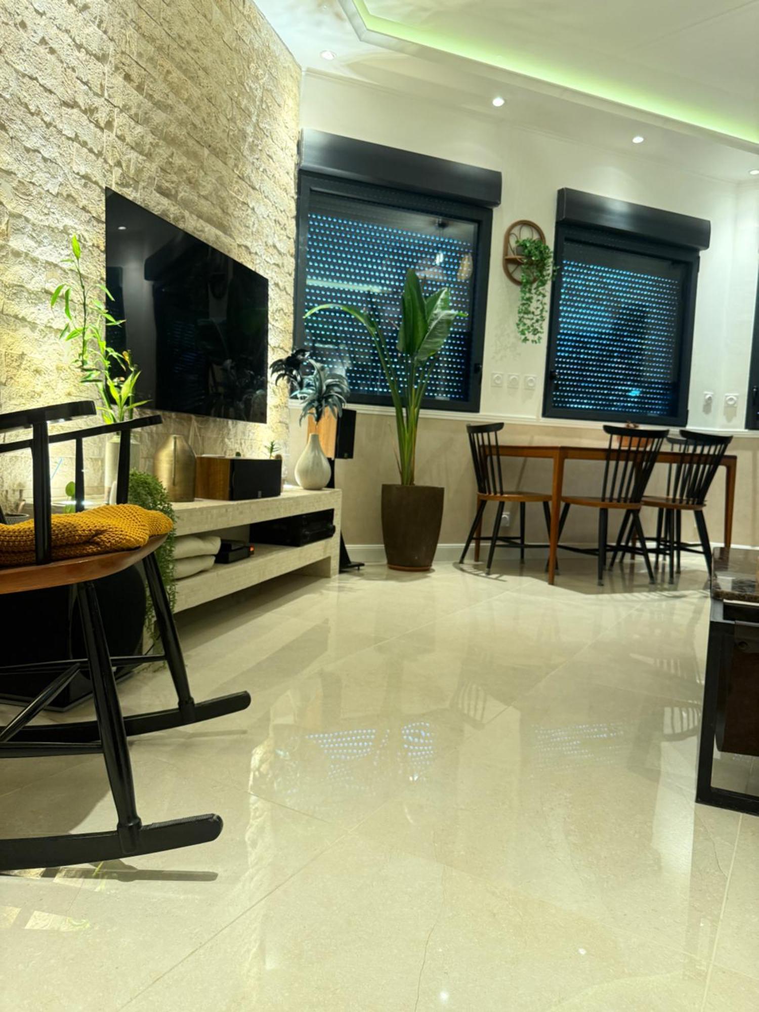 L'Emperador Apartment Reims Bagian luar foto