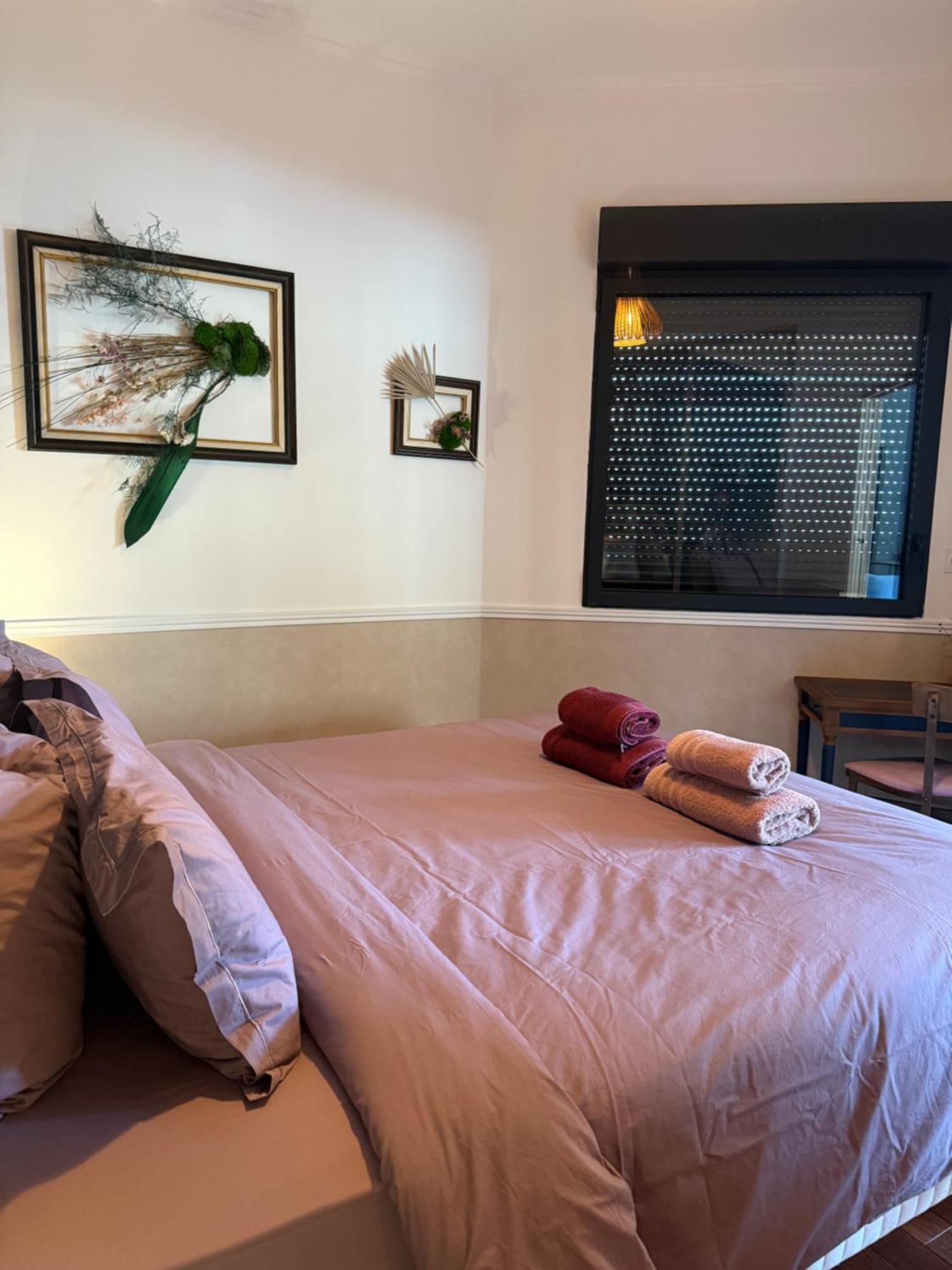 L'Emperador Apartment Reims Bagian luar foto